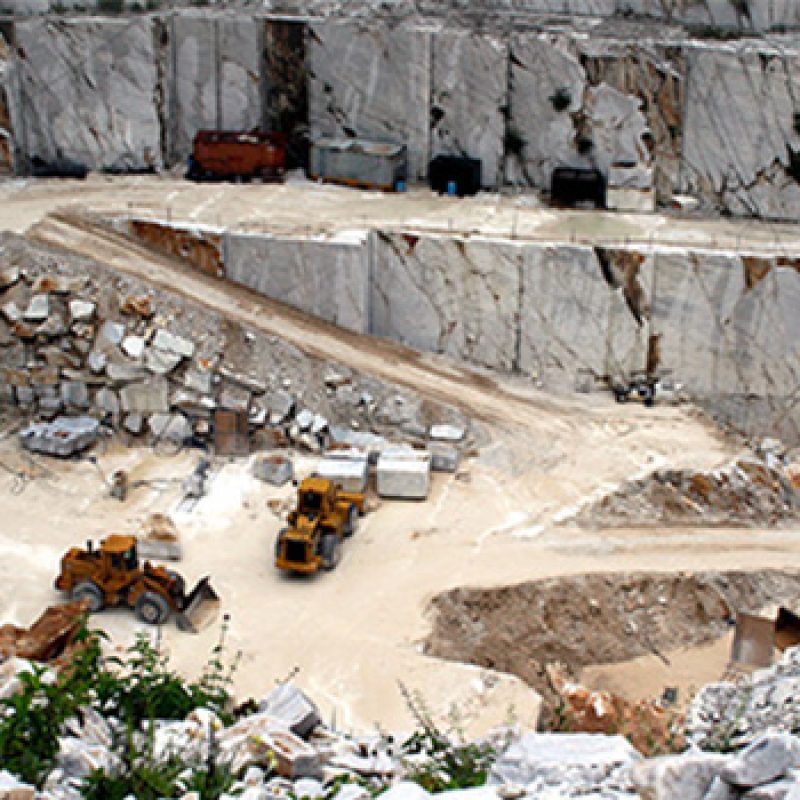 TOUR OF CARRARA MARBLE QUARRIES with stop in PISA & LUCCA –  Private Shore Excursion from Livorno